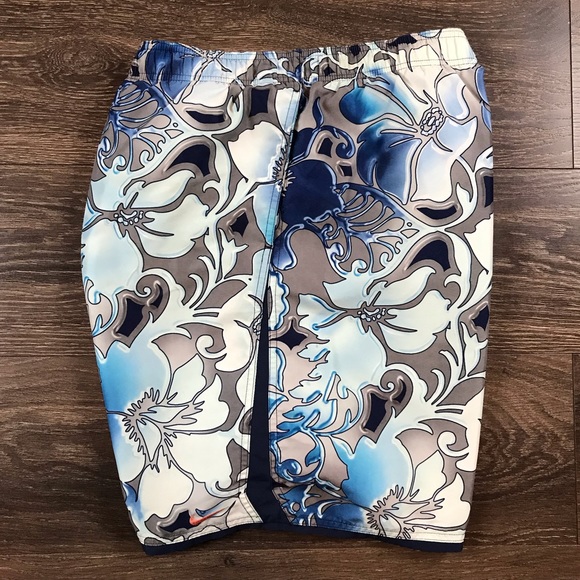 Nike Tropical Hawaiian Floral Swim Shorts Mens Ocean Wave Blue Swim Trunks Sz XL - Picture 6 of 6